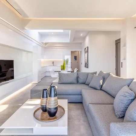 Villa Queen's Gem Luxury - Heated Jacuzzi & Pool Hersonissos (Crete)