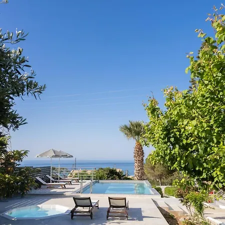 Villa Queen's Gem Luxury - Heated Jacuzzi & Pool Hersonissos (Crete)