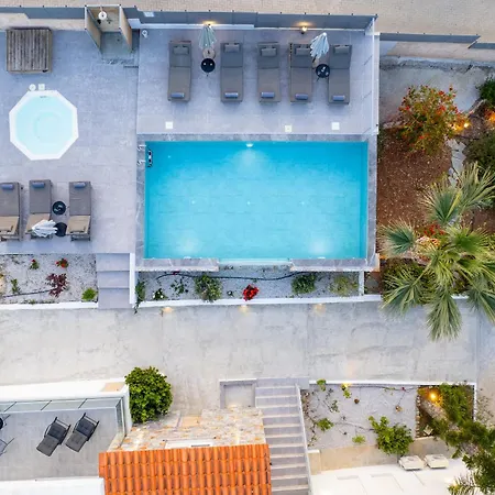 Queen's Gem Luxury - Heated Jacuzzi & Pool * Hersonissos (Crete)